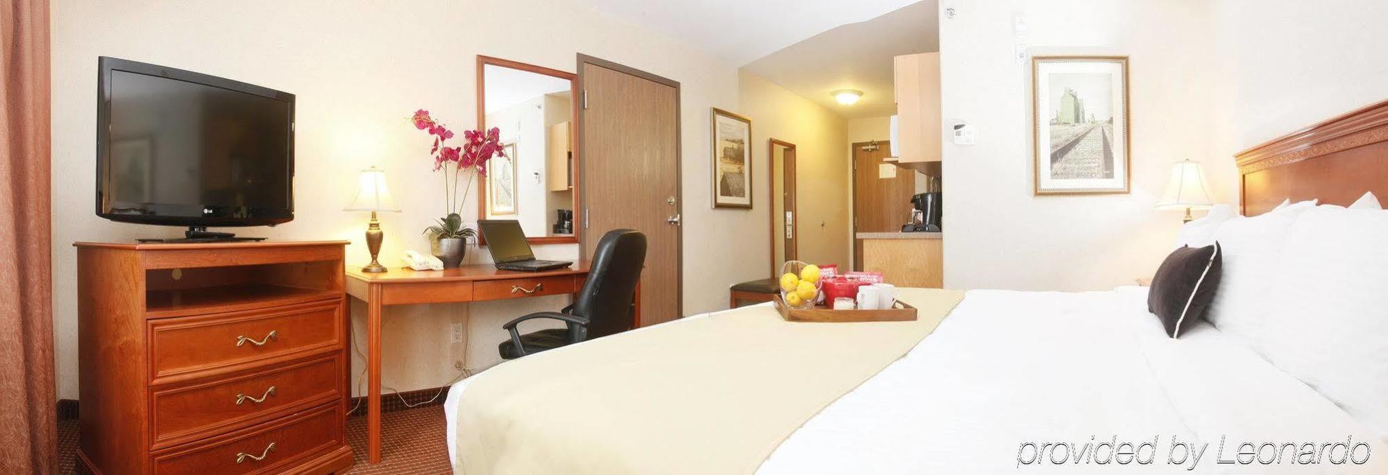 Stonebridge Hotel Dawson Creek Exteriér fotografie
