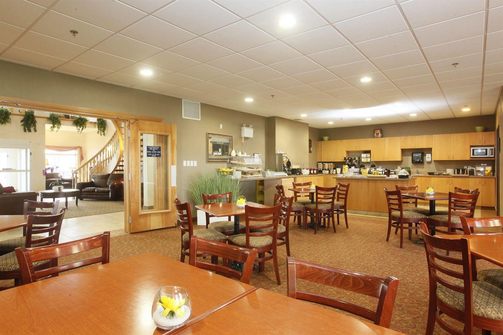 Stonebridge Hotel Dawson Creek Exteriér fotografie
